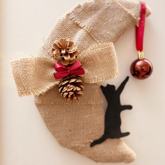 Ghirlanda artigianale "Gatto sulla Luna": un tocco di magia natalizia unico