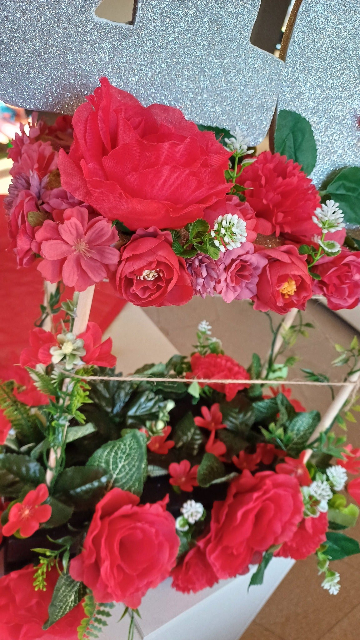 Centrotavola di Compleanno Personalizzato: Un'emozione da celebrare!